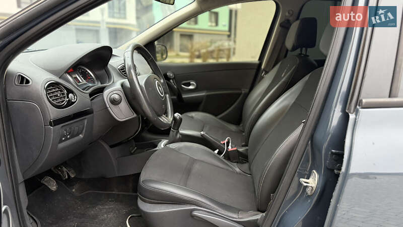 Хэтчбек Renault Clio 2012 в Ивано-Франковске