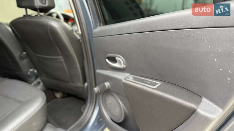 Хэтчбек Renault Clio 2012 в Ивано-Франковске