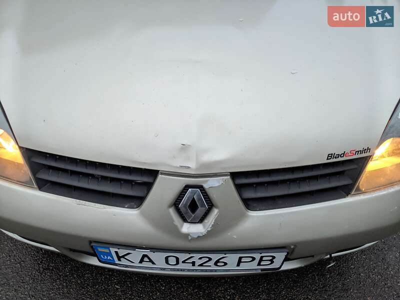 Седан Renault Clio 2007 в Киеве