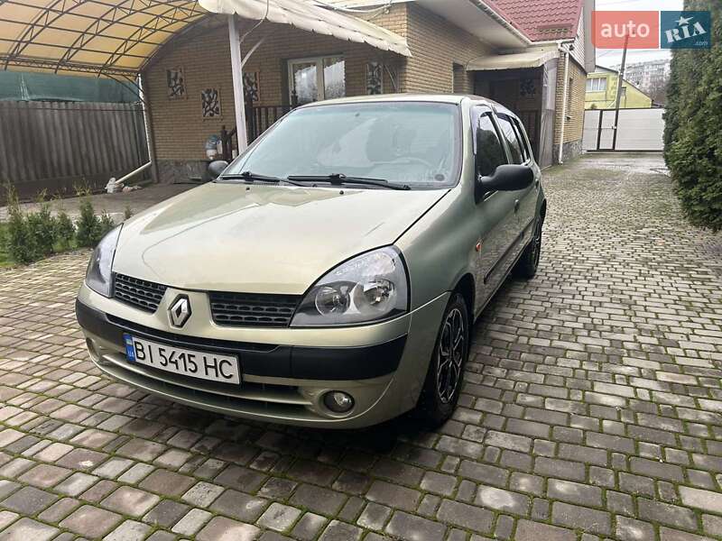 Renault Clio 2003 Renault Clio 2003