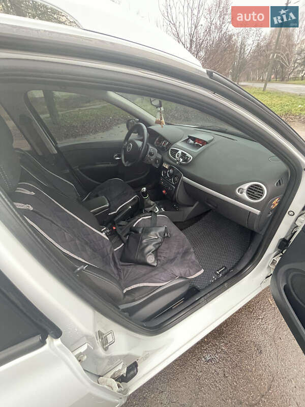 Универсал Renault Clio 2012 в Конотопе фото 18 Универсал Renault Clio 2012 в Конотопе