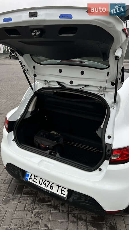 Хэтчбек Renault Clio 2016 в Днепре фото 108 Хэтчбек Renault Clio 2016 в Днепре