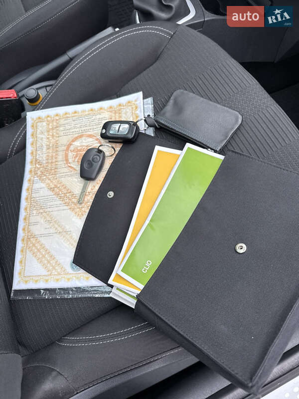 Універсал Renault Clio 2009 в Луцьку