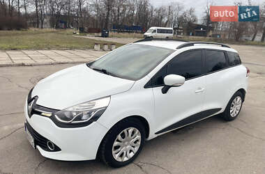 Універсал Renault Clio 2015 в Івано-Франківську