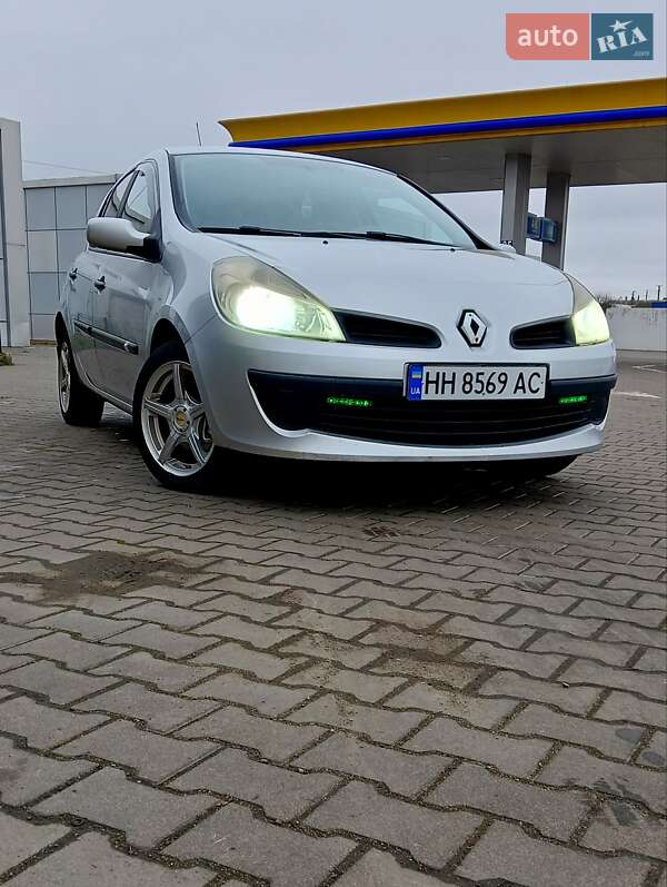 Renault Clio 2008