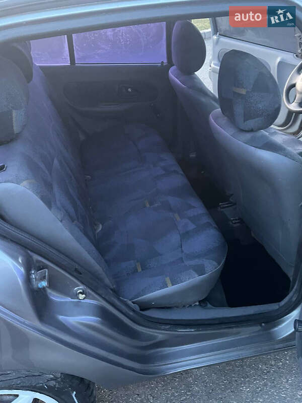 Хэтчбек Renault Clio 2001 в Яготине