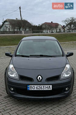 Хэтчбек Renault Clio 2007 в Бучаче