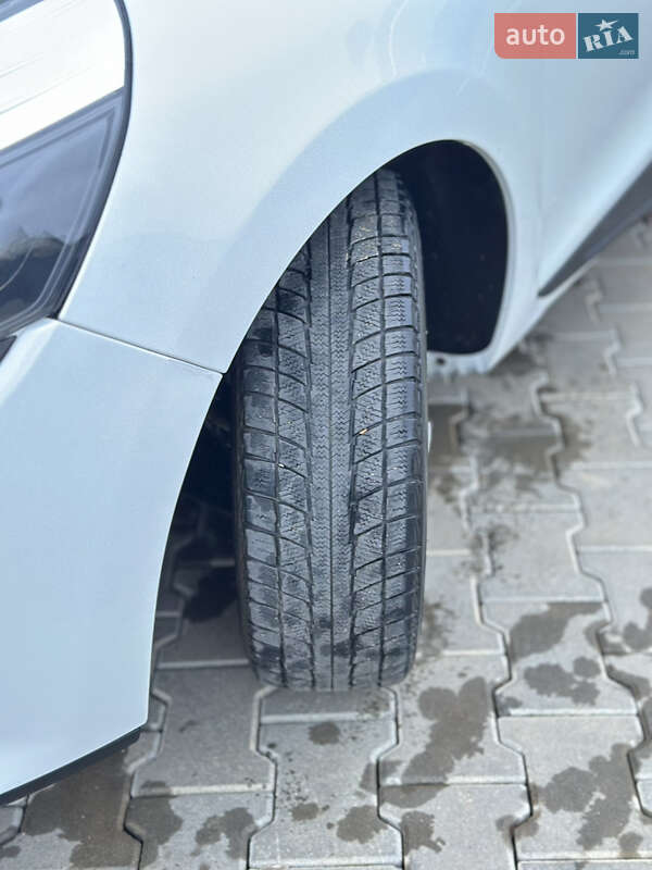 Хэтчбек Renault Clio 2016 в Черновцах фото 10 Хэтчбек Renault Clio 2016 в Черновцах