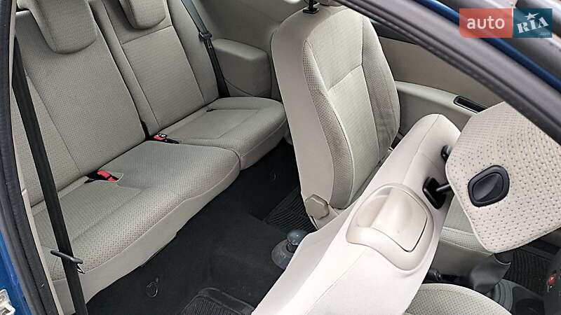 Хэтчбек Renault Clio 2005 в Сумах