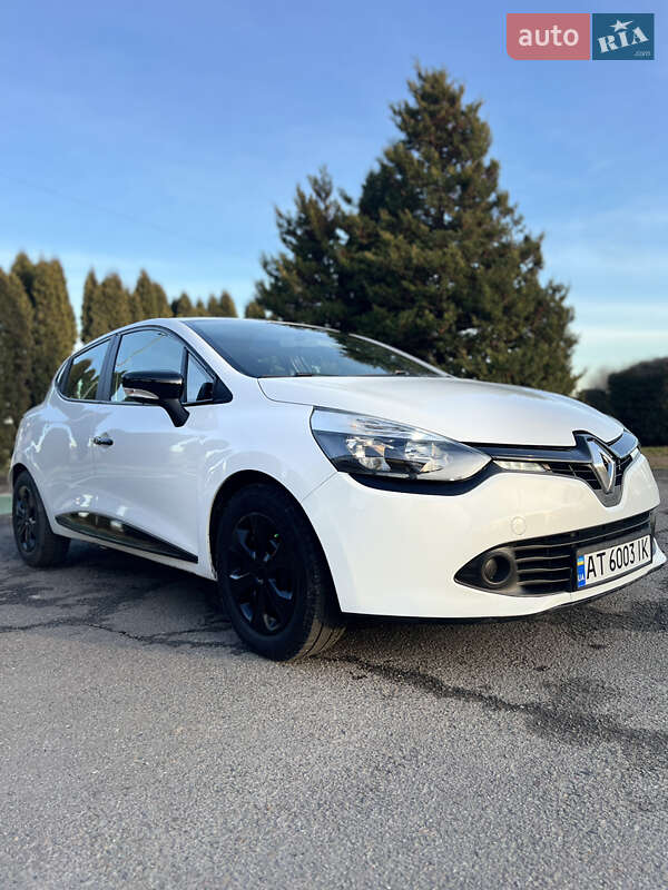 Хэтчбек Renault Clio 2014 в Луцке