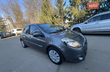 Хэтчбек Renault Clio 2011 в Ивано-Франковске
