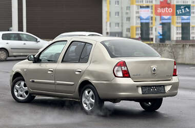 Седан Renault Clio 2008 в Виннице