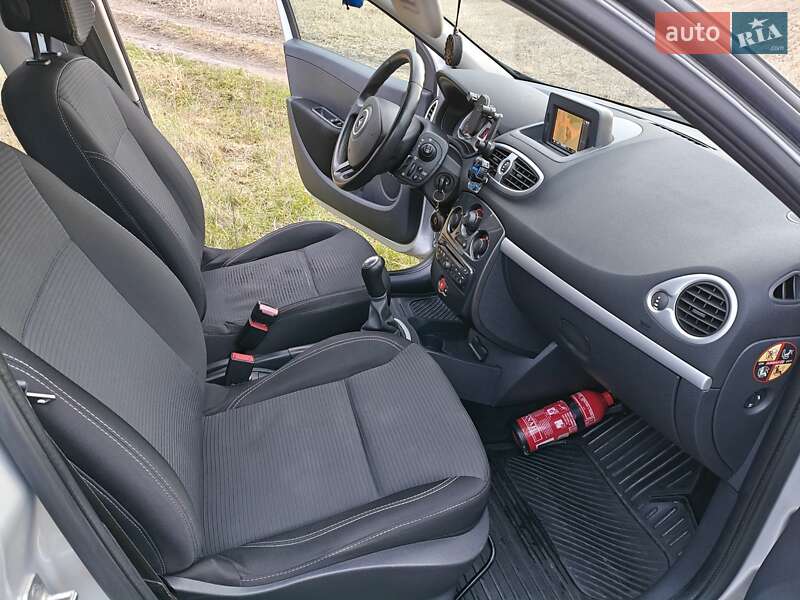 Универсал Renault Clio 2012 в Кременце фото 13 Универсал Renault Clio 2012 в Кременце
