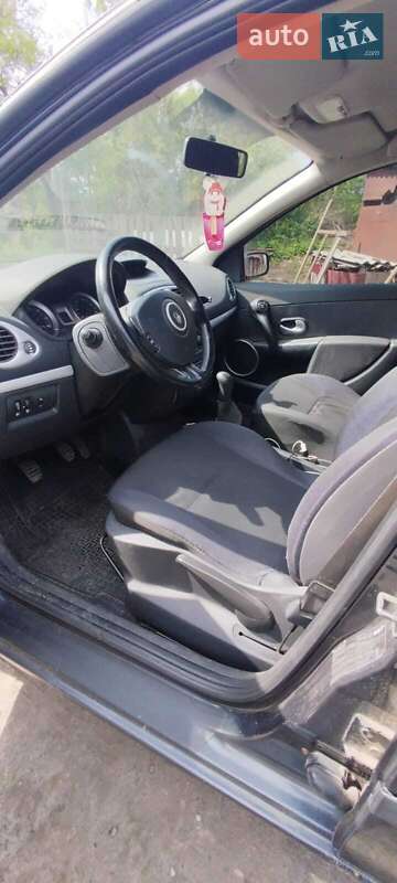 Хетчбек Renault Clio 2008 в Миргороді фото 13 Хетчбек Renault Clio 2008 в Миргороді