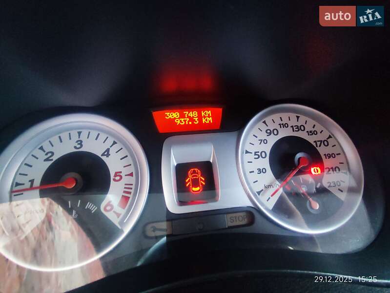 Универсал Renault Clio 2009 в Львове фото 4 Универсал Renault Clio 2009 в Львове