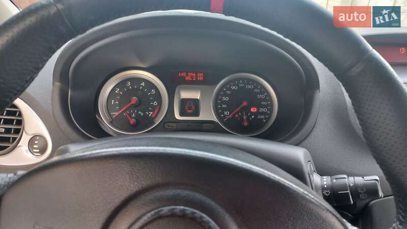 Хэтчбек Renault Clio 2007 в Чернигове