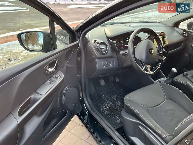 Хэтчбек Renault Clio 2013 в Луцке