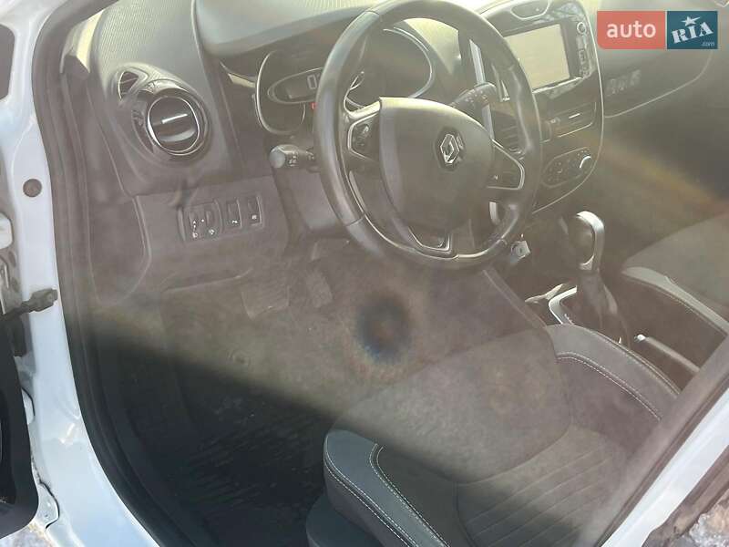 Хэтчбек Renault Clio 2016 в Киеве