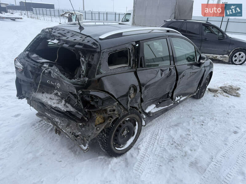 Универсал Renault Clio 2015 в Городке