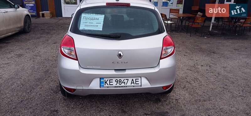 Хэтчбек Renault Clio 2010 в Павлограде