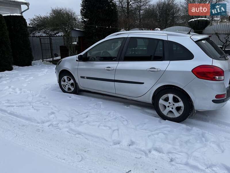 Универсал Renault Clio 2008 в Черновцах