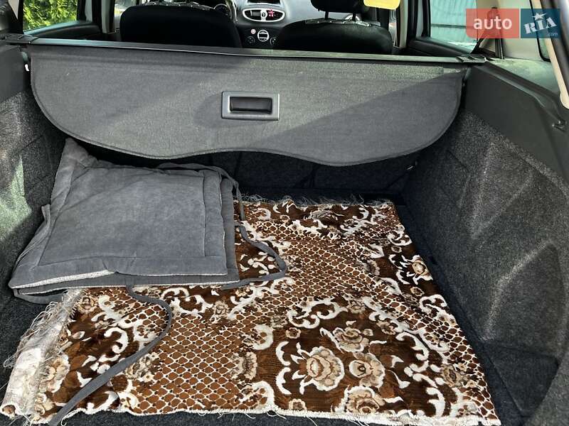 Универсал Renault Clio 2008 в Черновцах