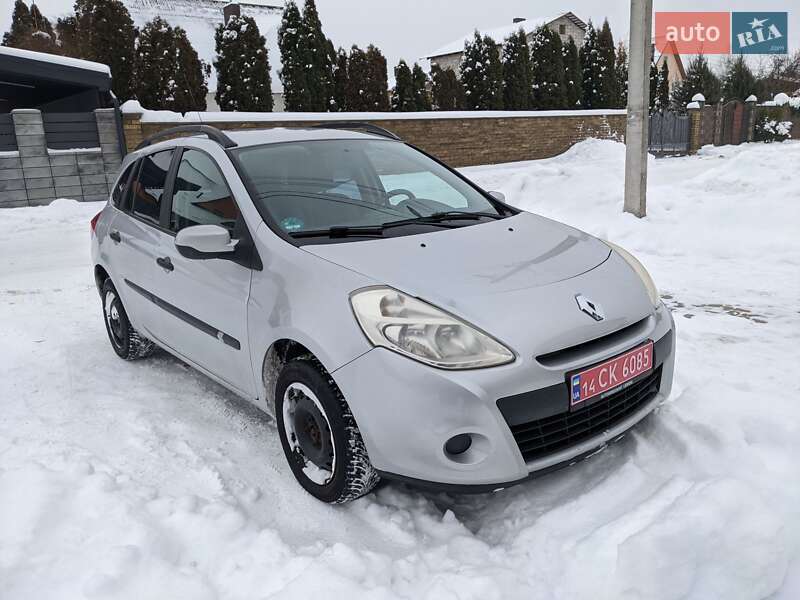 Универсал Renault Clio 2012 в Ровно