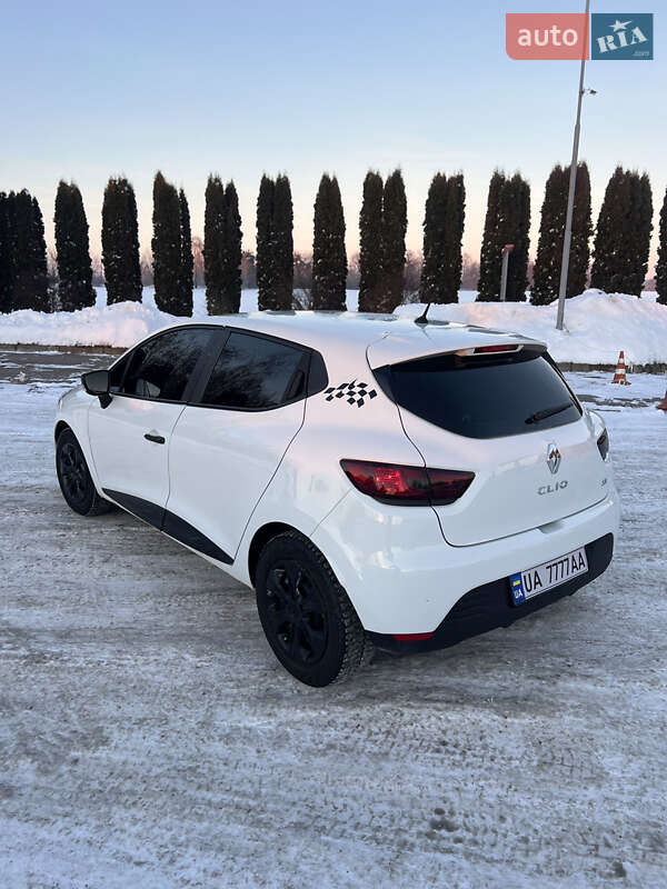 Хэтчбек Renault Clio 2014 в Ровно фото 2 Хэтчбек Renault Clio 2014 в Ровно