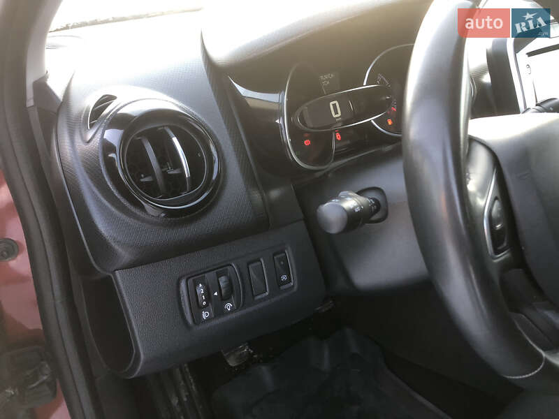 Универсал Renault Clio 2019 в Рожище