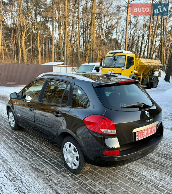 Универсал Renault Clio 2010 в Луцке