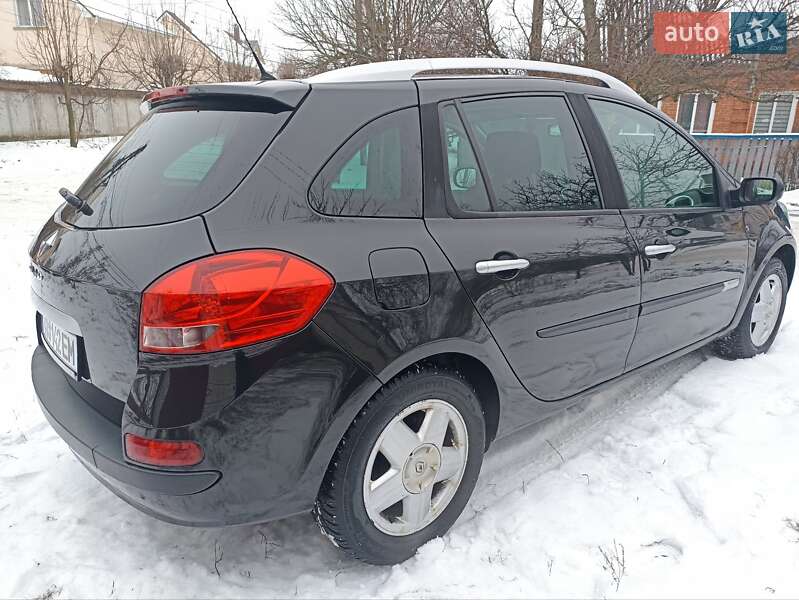Универсал Renault Clio 2009 в Сумах