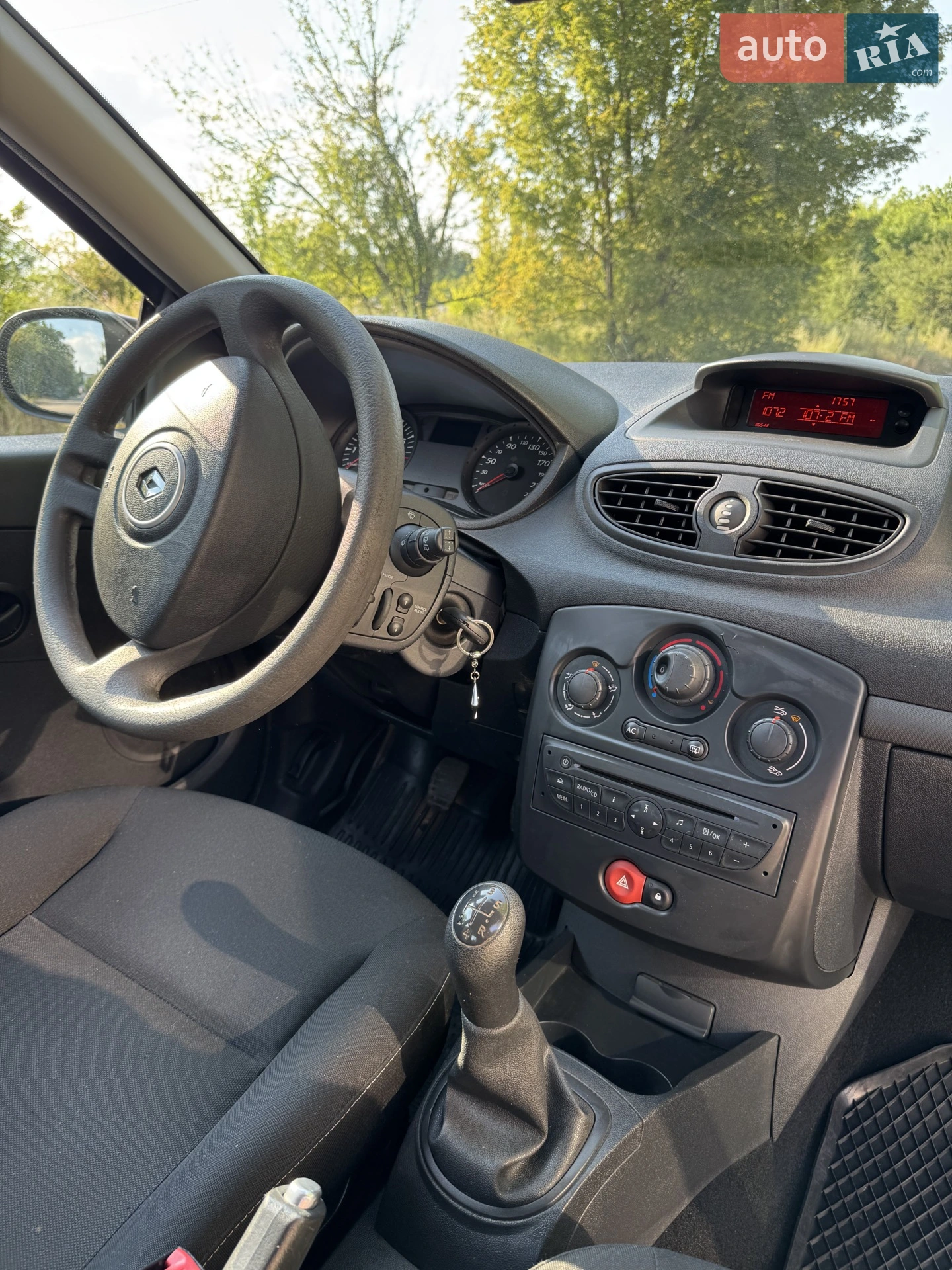 2013 Renault Clio - мініатюра 11