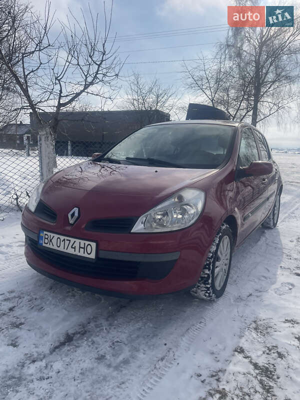 Хетчбек Renault Clio 2008 в Здолбуніві