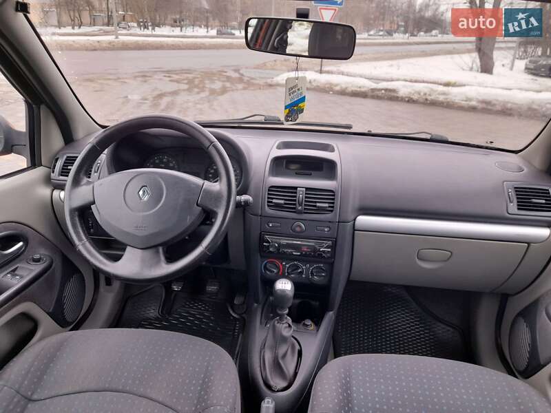 Хэтчбек Renault Clio 2004 в Виннице фото 8 Хэтчбек Renault Clio 2004 в Виннице