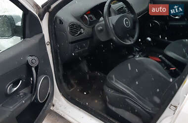 Универсал Renault Clio 2011 в Житомире