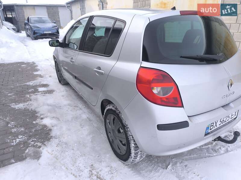 Хетчбек Renault Clio 2006 в Красилові фото 5 Хетчбек Renault Clio 2006 в Красилові
