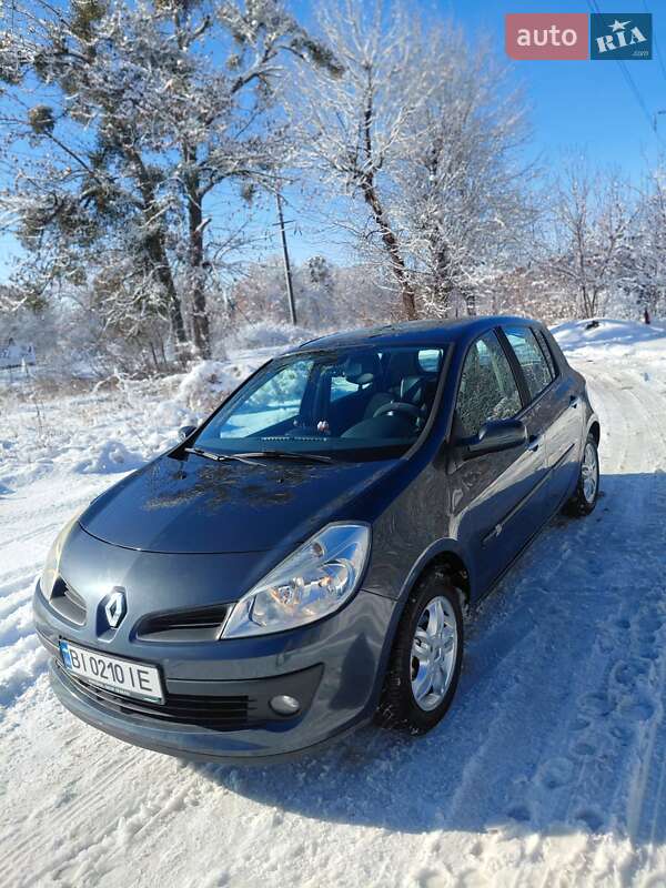 Хэтчбек Renault Clio 2007 в Полтаве фото 2 Хэтчбек Renault Clio 2007 в Полтаве