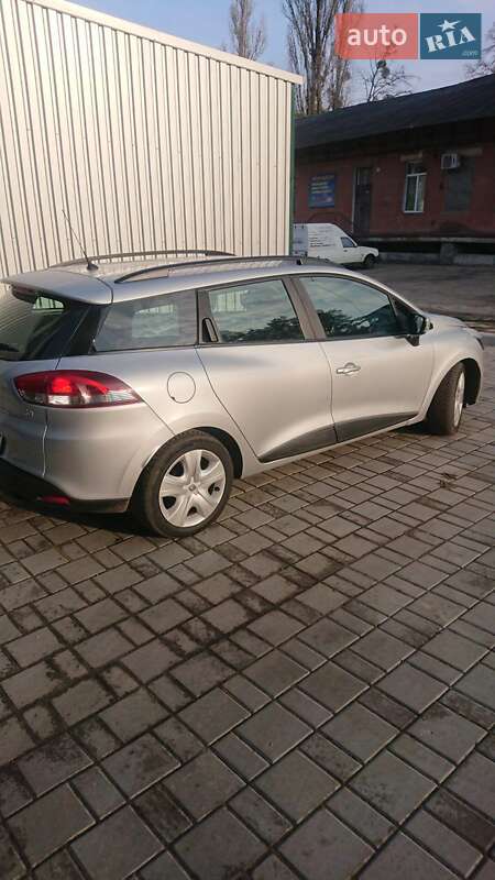 Універсал Renault Clio 2016 в Черкасах