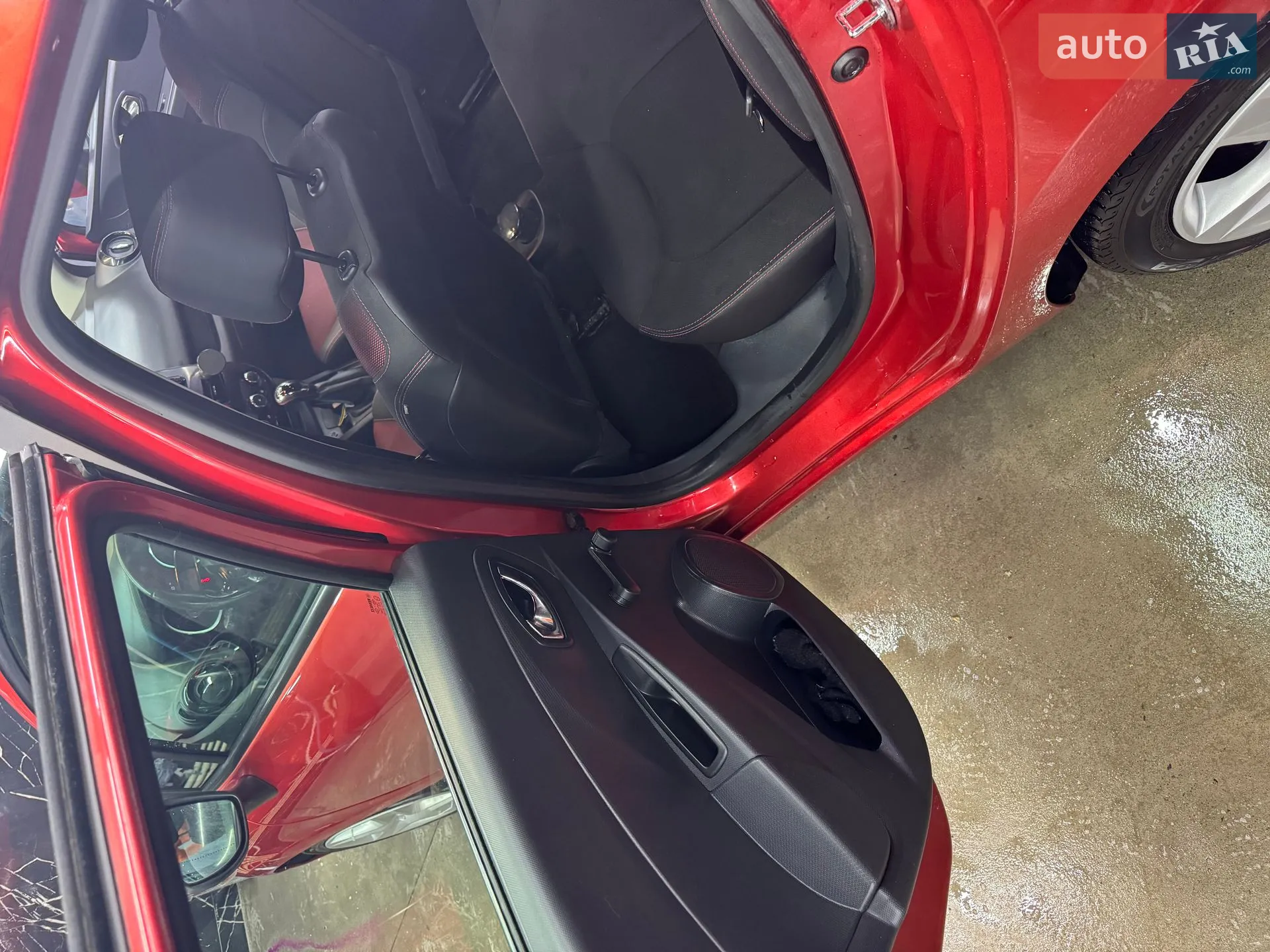 2014 Renault Clio - мініатюра 3