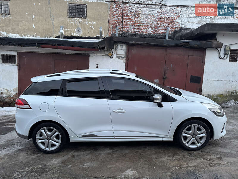 Универсал Renault Clio 2015 в Львове