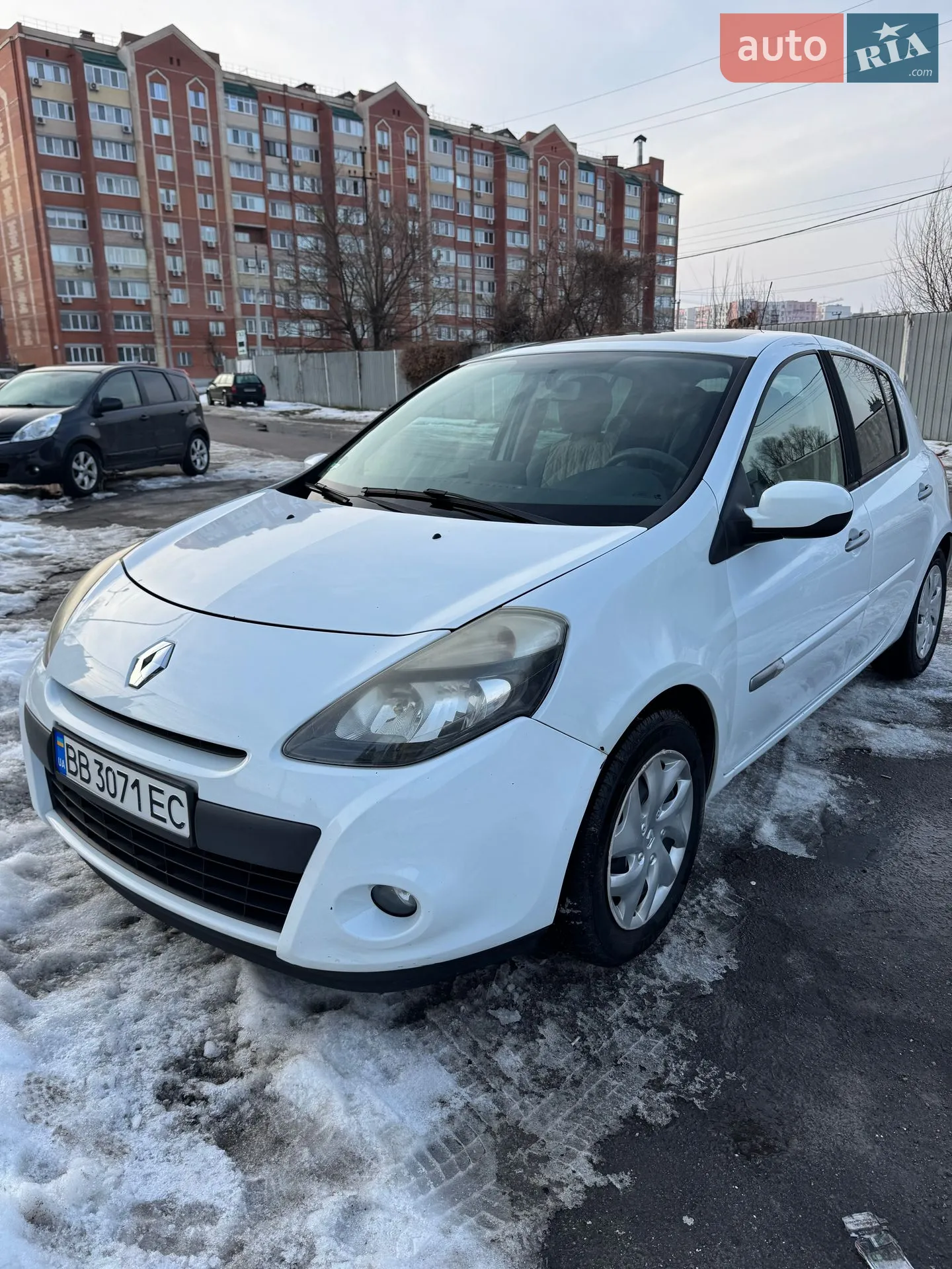 2011 Renault Clio - фото 1