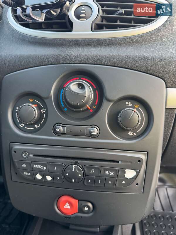 Хетчбек Renault Clio 2011 в Борисполі фото 47 Хетчбек Renault Clio 2011 в Борисполі