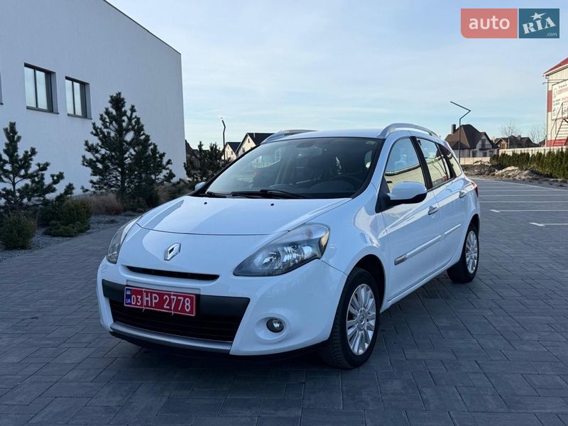 Універсал Renault Clio 2010 в Луцьку