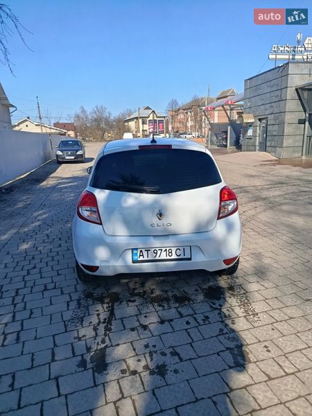 Хэтчбек Renault Clio 2011 в Коломые фото 10 Хэтчбек Renault Clio 2011 в Коломые