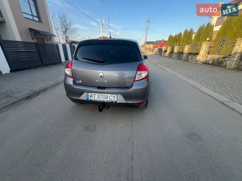 Хэтчбек Renault Clio 2011 в Ивано-Франковске