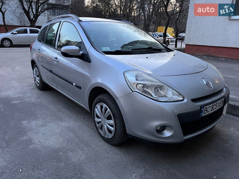 Универсал Renault Clio 2011 в Львове