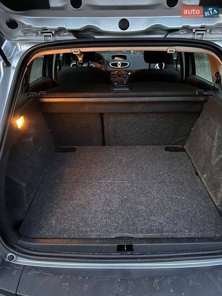 Универсал Renault Clio 2011 в Львове