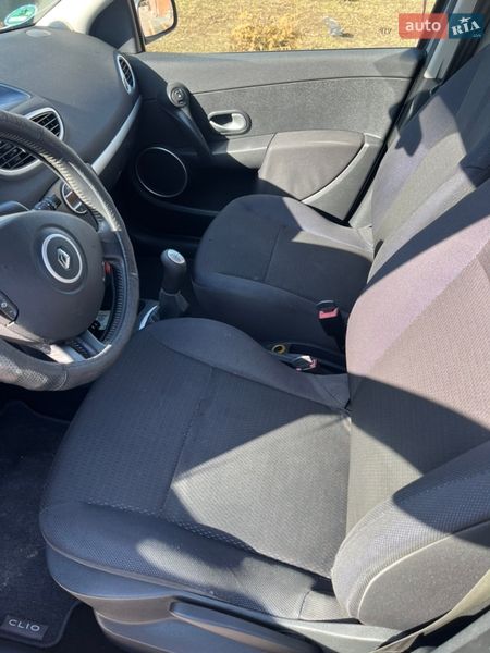 Хэтчбек Renault Clio 2008 в Богородчанах фото 7 Хэтчбек Renault Clio 2008 в Богородчанах