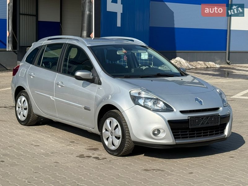 Универсал Renault Clio 2012 в Ровно