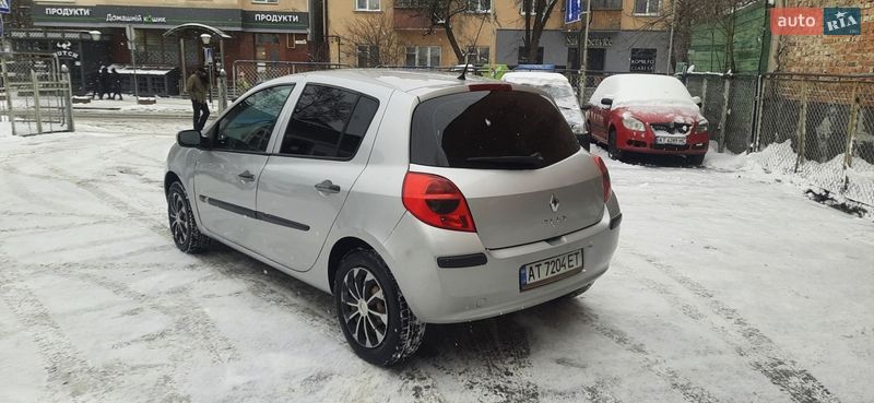 Хетчбек Renault Clio 2008 в Івано-Франківську